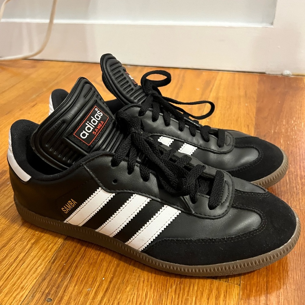 Gently used Adidas Sambas, size 8